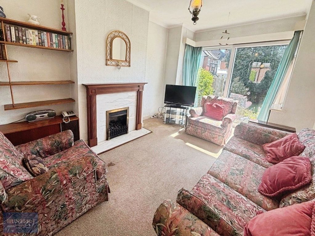 Property photo 3 of 17 Rear Reception Room