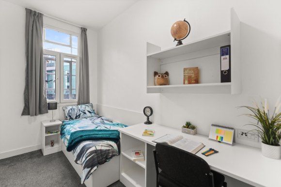 Property photo 1 of 6 8886175.Jpg