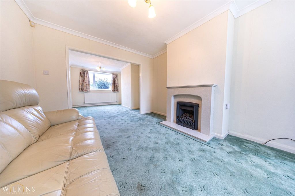 Property photo 3 of 28 Picture No. 04