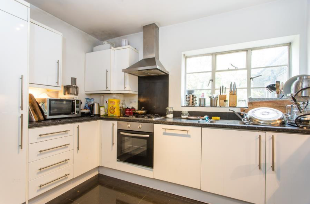 Property photo 2 of 6 Screenshot 2025-11-12 At 14.21.30