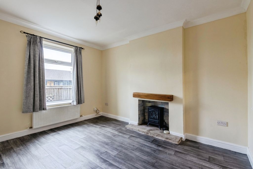 Property photo 2 of 14 Pbox-Img.Jpg