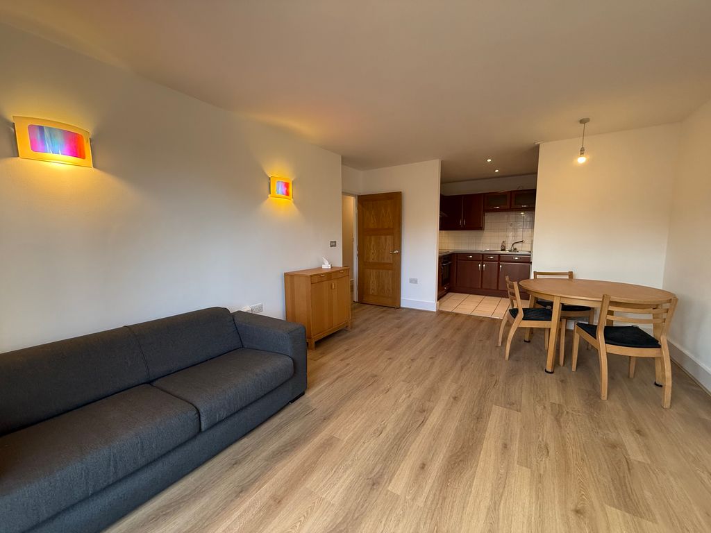 Property photo 3 of 8