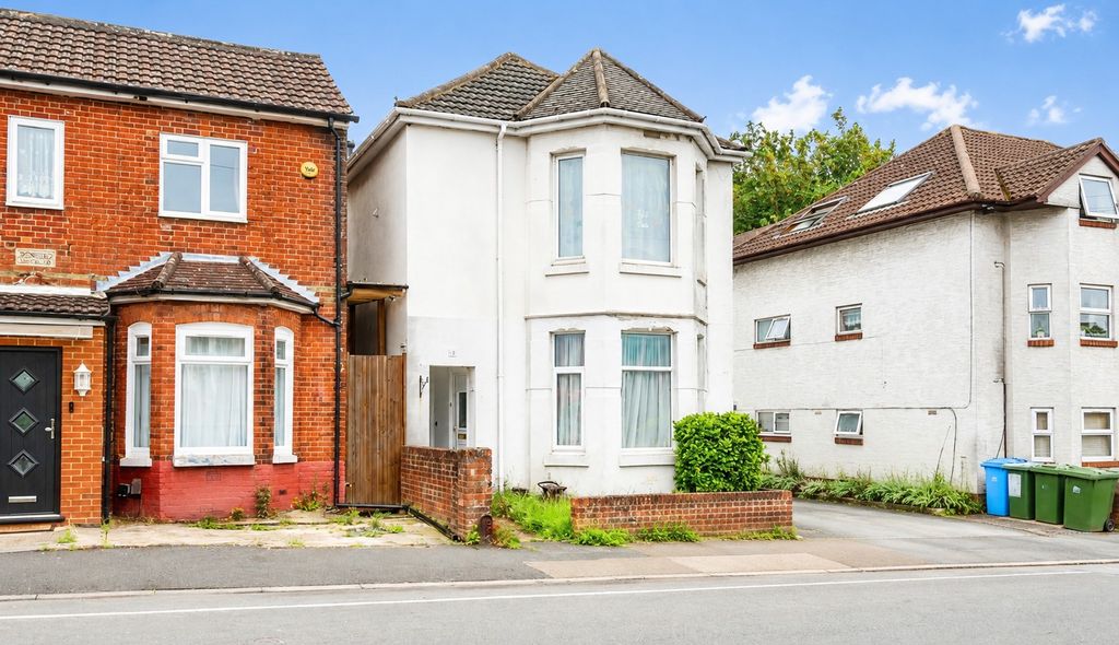 Property photo 1 of 6