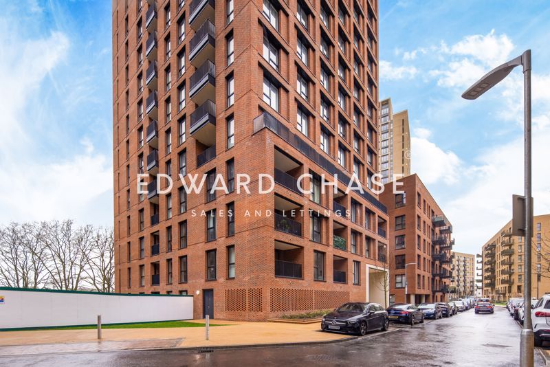 Property photo 1 of 18 Photo 21