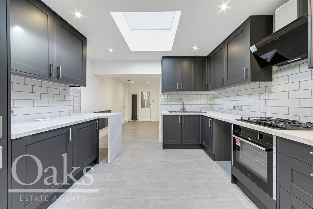 Property photo 2 of 13 Picture No. 04