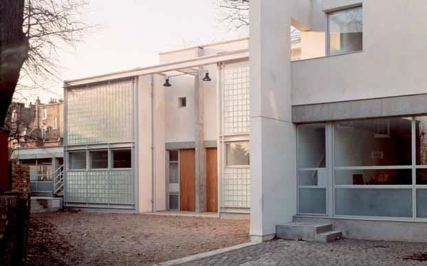 Property photo 3 of 12 Buildingphoto 2.Jpg