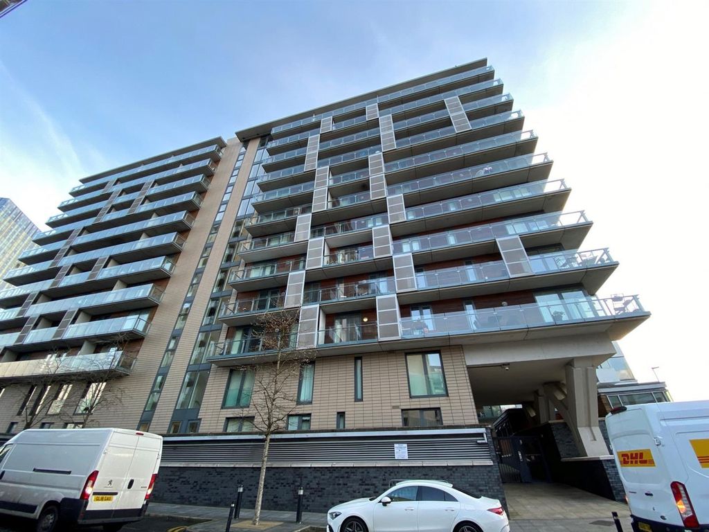 Property photo 3 of 8