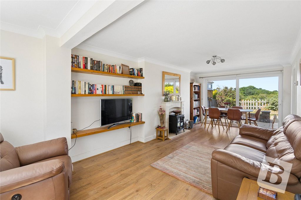 Property photo 3 of 12 Picture No. 06