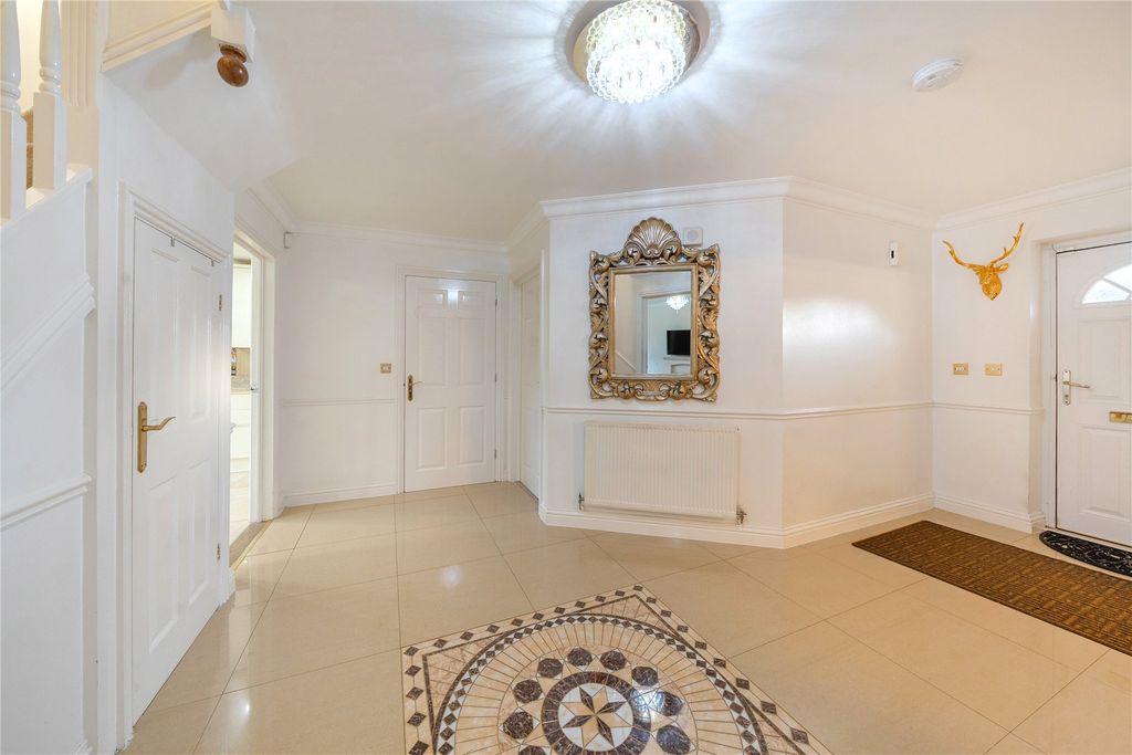 Additional image 11 of 6 bed country house for saleSandringham Drive, Dartford, Kent DA2