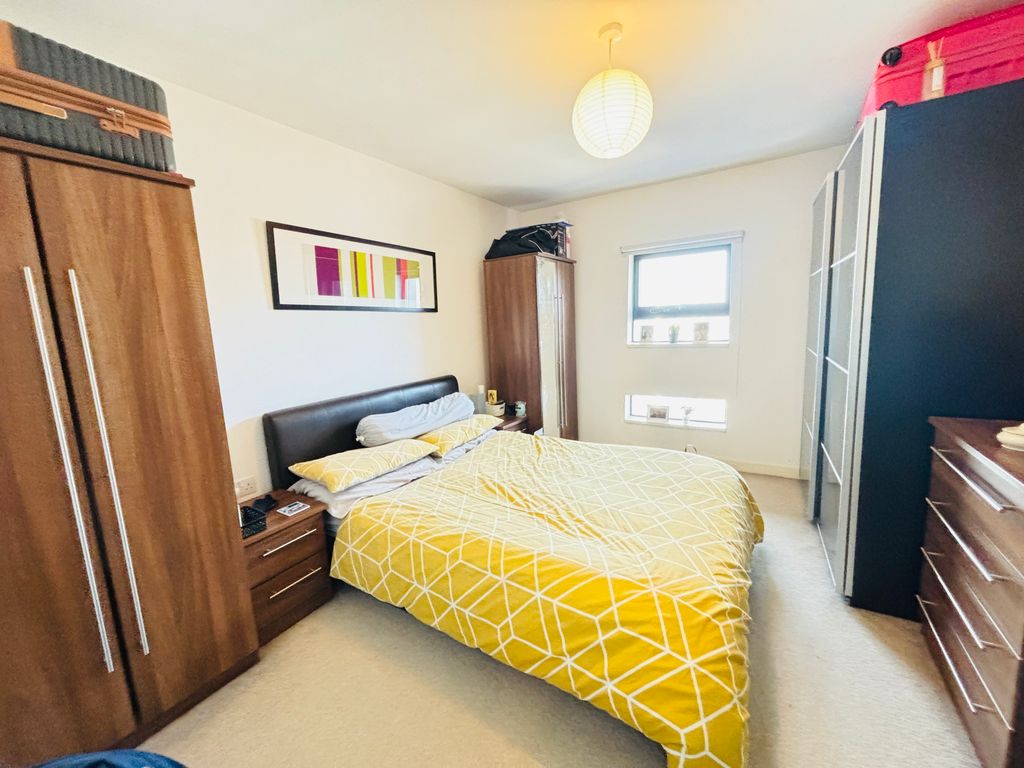 Property photo 3 of 5 Gallery