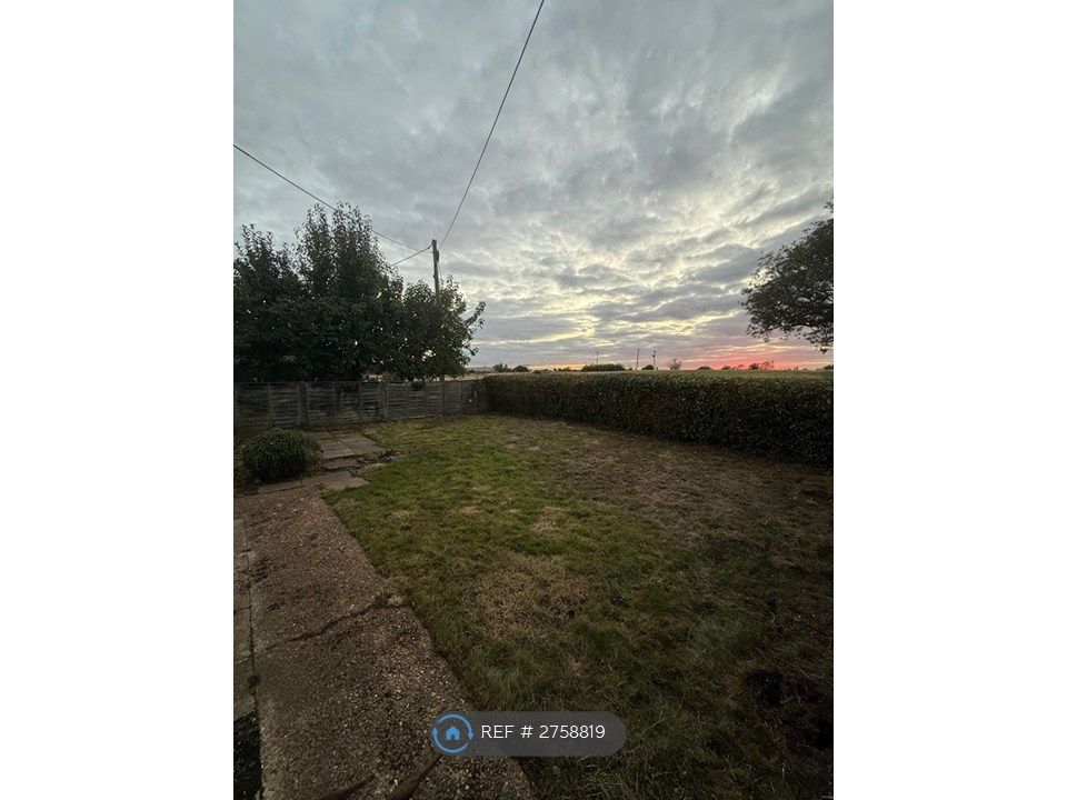 Property photo 2 of 12