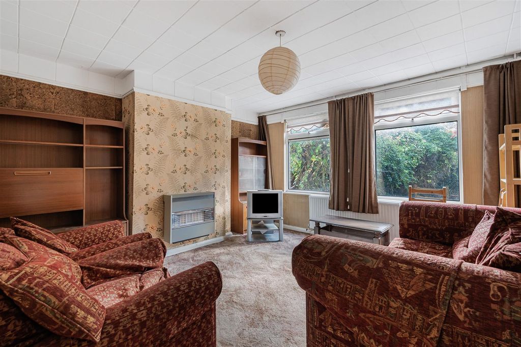 Property photo 3 of 17 3_66451.Jpg