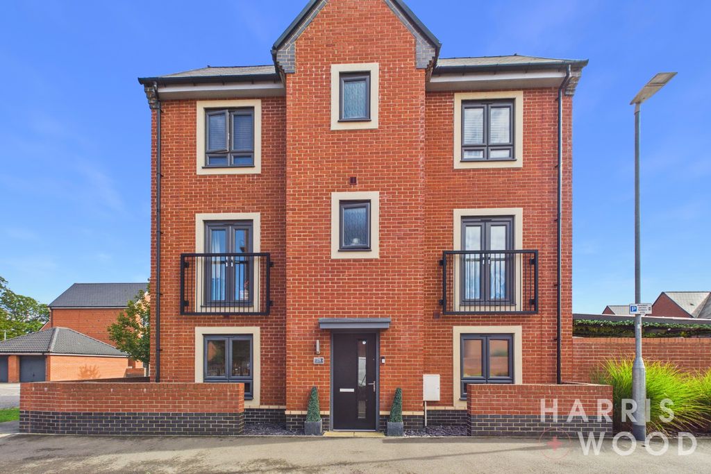 Property photo 1 of 31 5690600