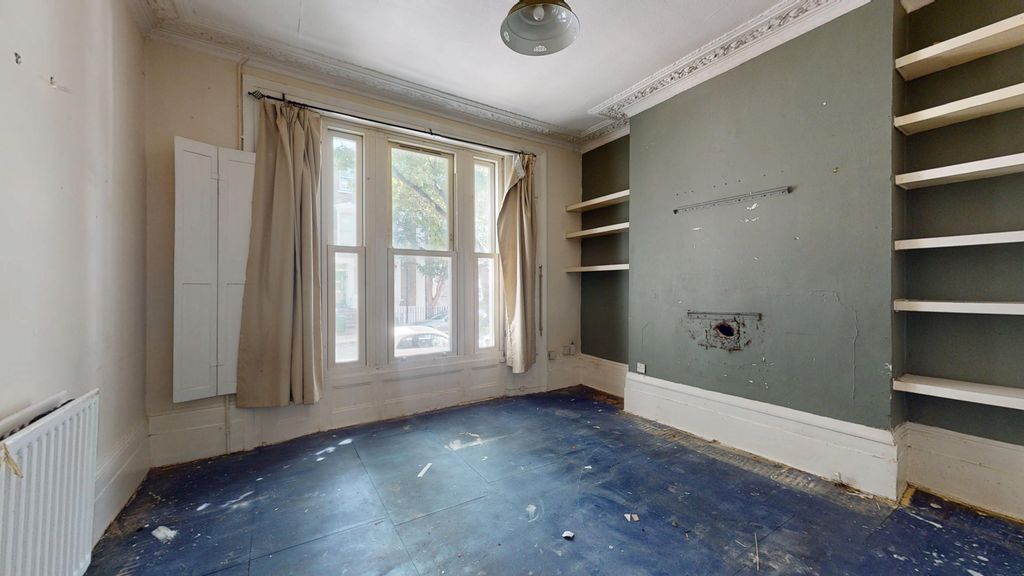 Property photo 2 of 16 Flat B, 18 Grosvenor Avenue, Highbury, London, N5 2Nr