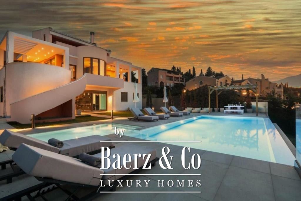 Property photo 1 of 30