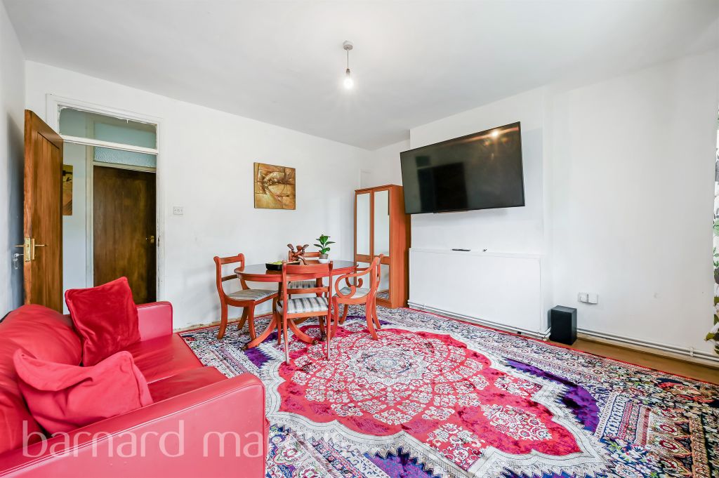 Property photo 3 of 9