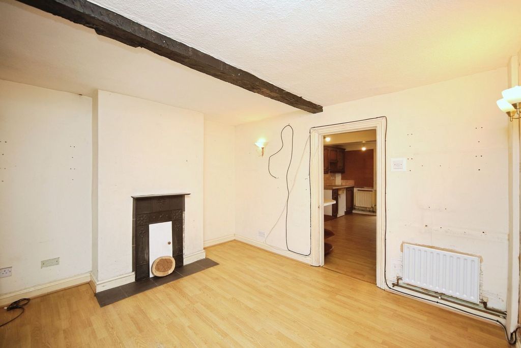 Property photo 2 of 19