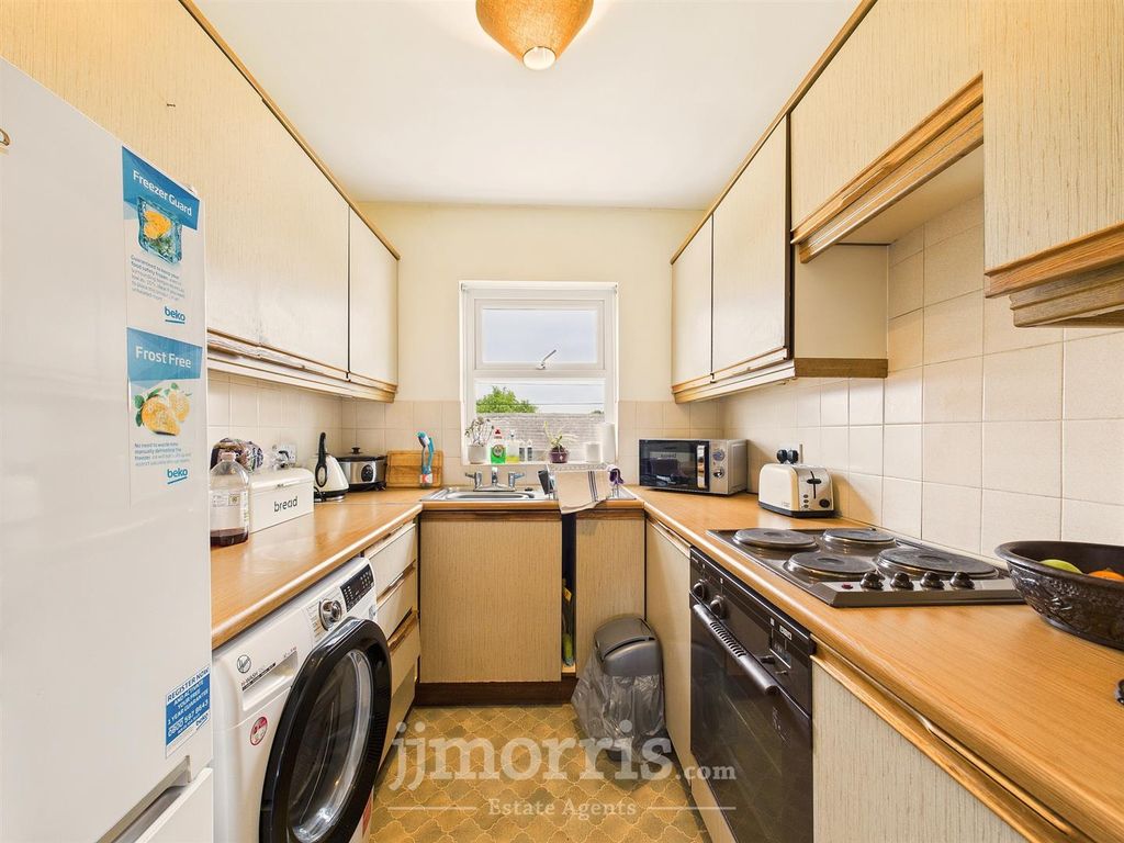 Property photo 3 of 10 Cam02878G0-Pr0047-Still008.Jpg