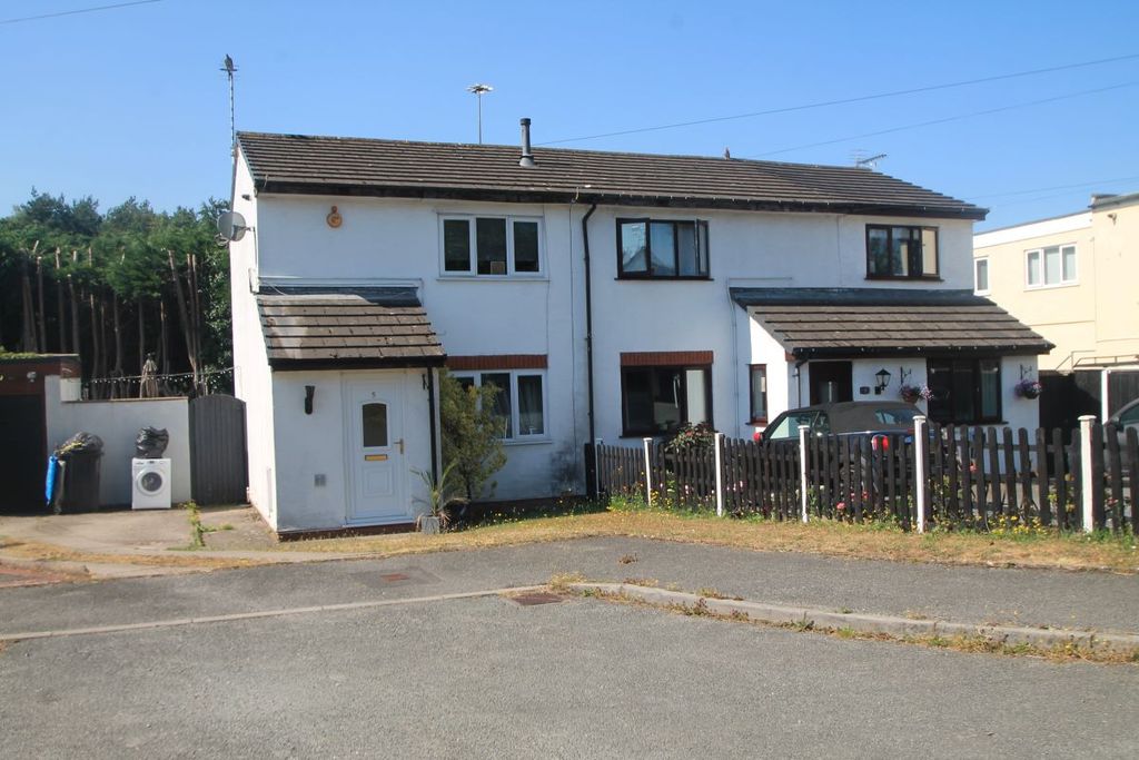Property photo 1 of 1