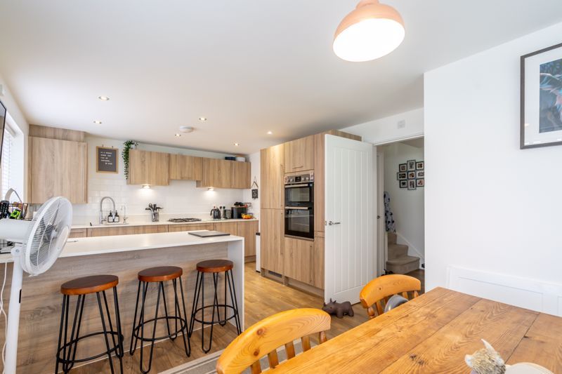 Property photo 3 of 24 Photo 15