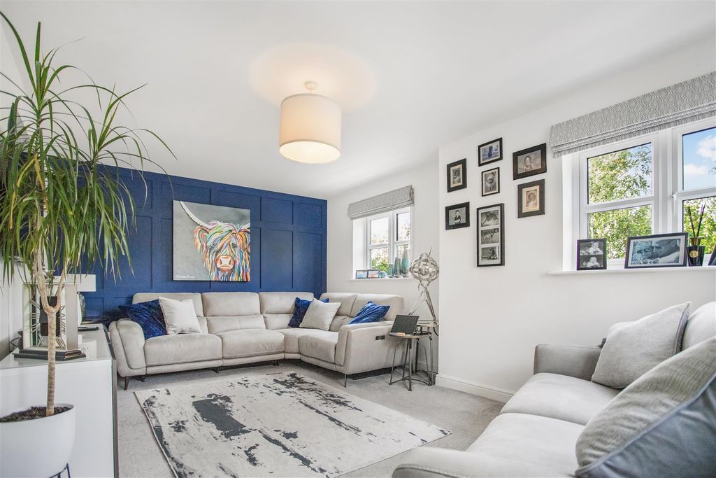 Property photo 3 of 36 3.Jpg