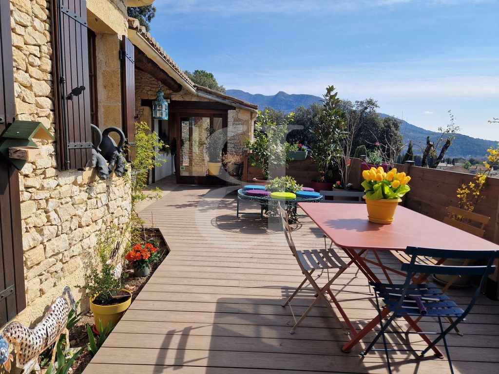 Property photo 1 of 29