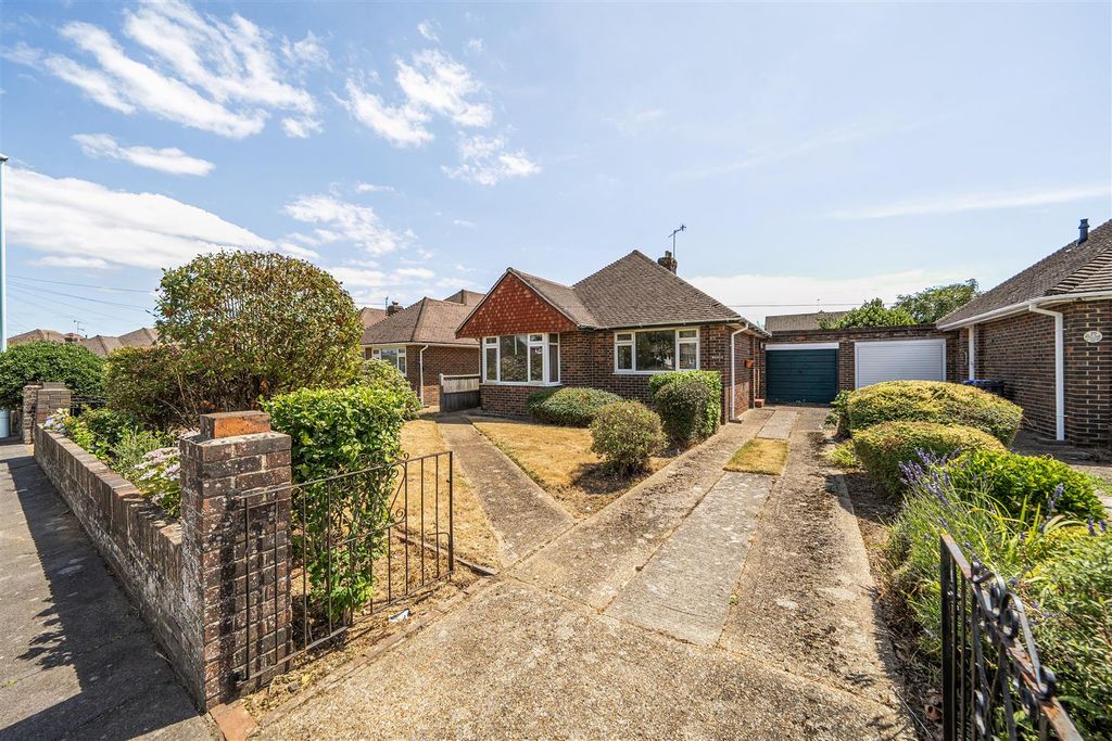 Property photo 1 of 21 For Sale By Aspire Residential | Upton Road