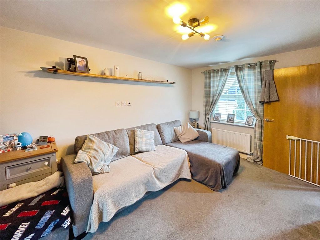 Property photo 3 of 18 93Ad17Bb-Img_5537.Jpeg