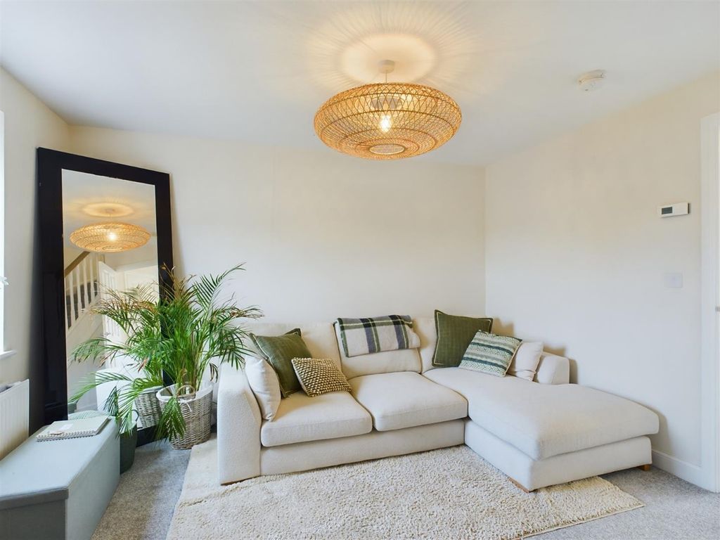 Property photo 2 of 13 Img-20240923-Wa0023.Jpg