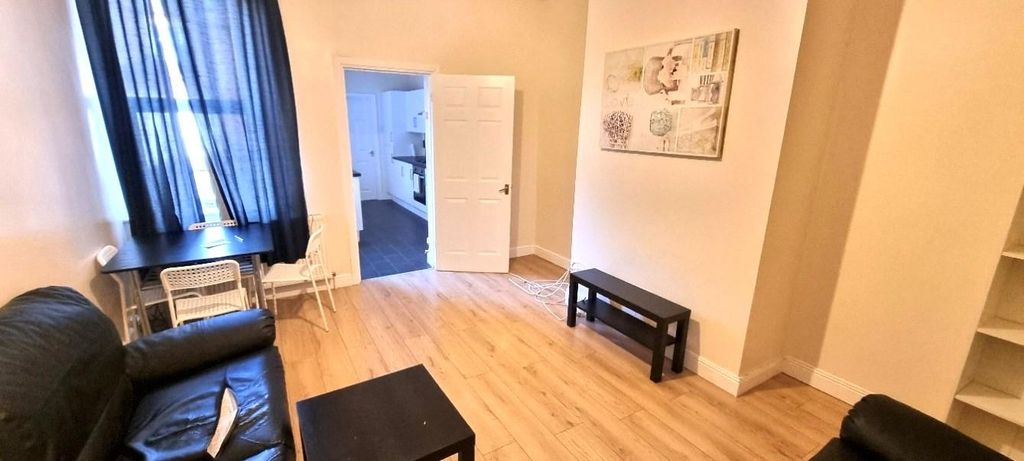 Property photo 3 of 7 37.Jpg