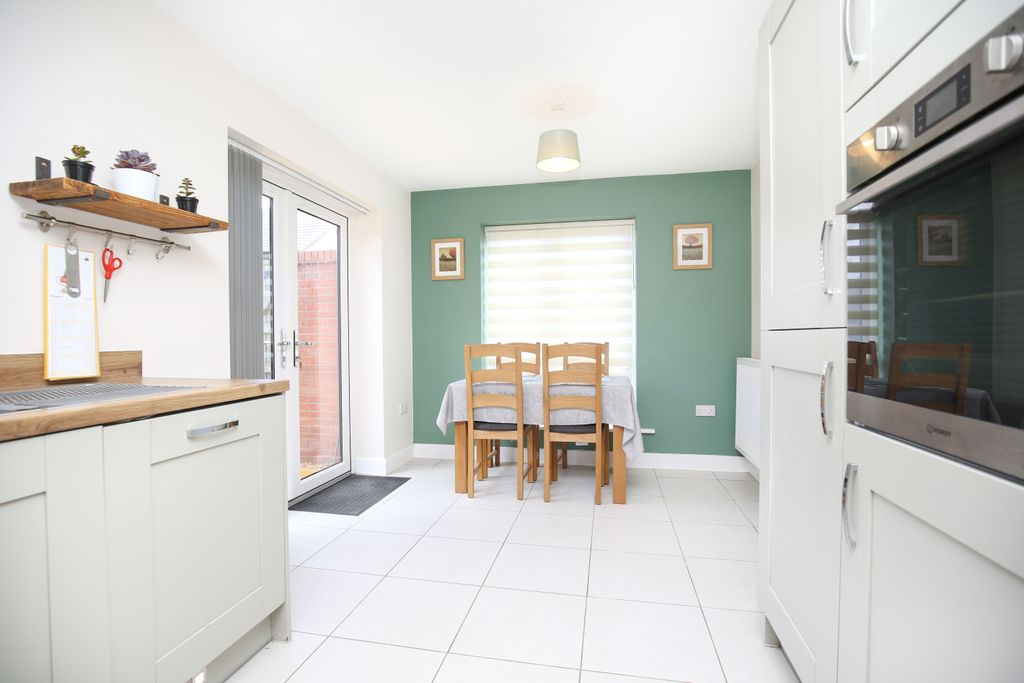 Property photo 3 of 20 Mw-7960