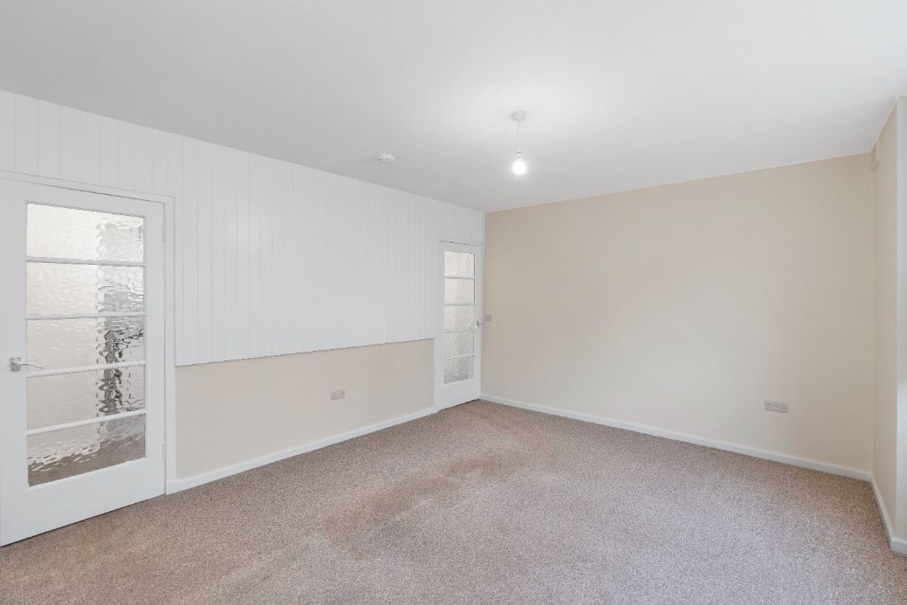 Property photo 2 of 11 Photo 2