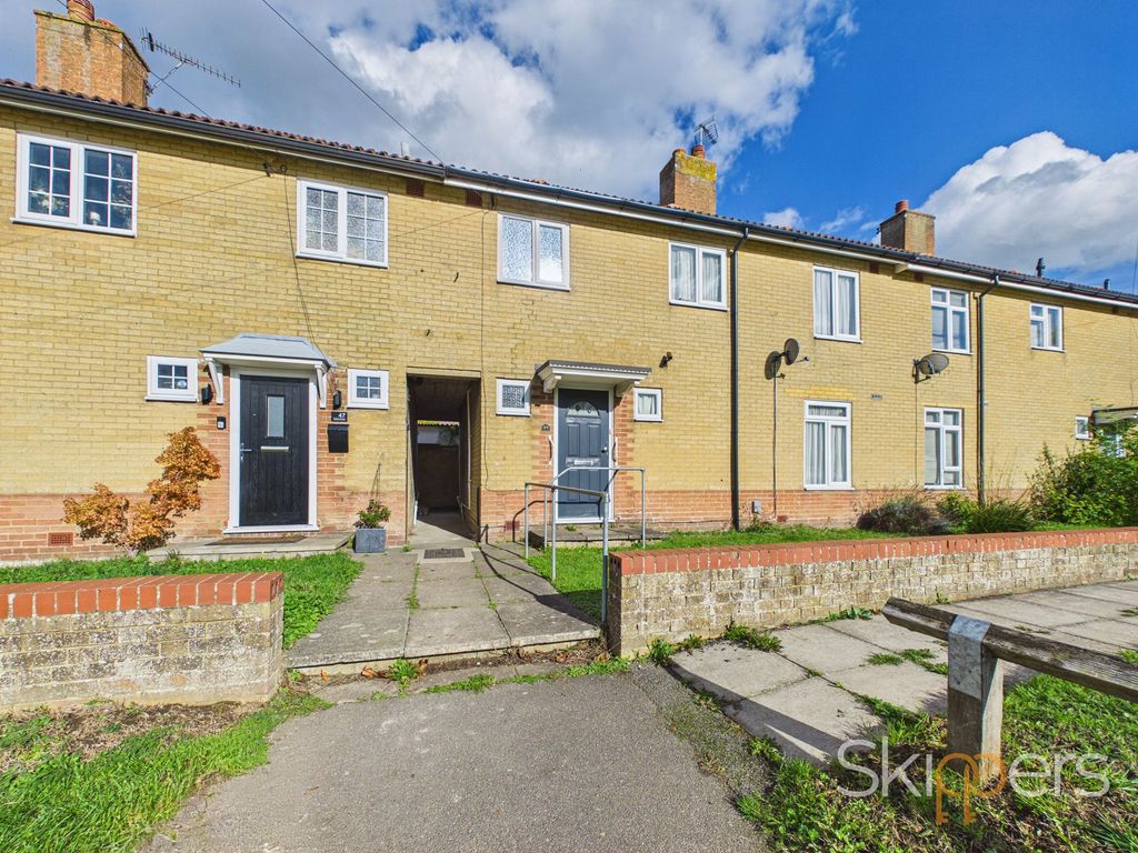 Property photo 1 of 28