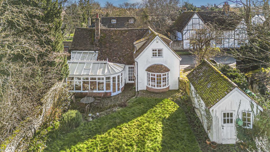 Property photo 1 of 34