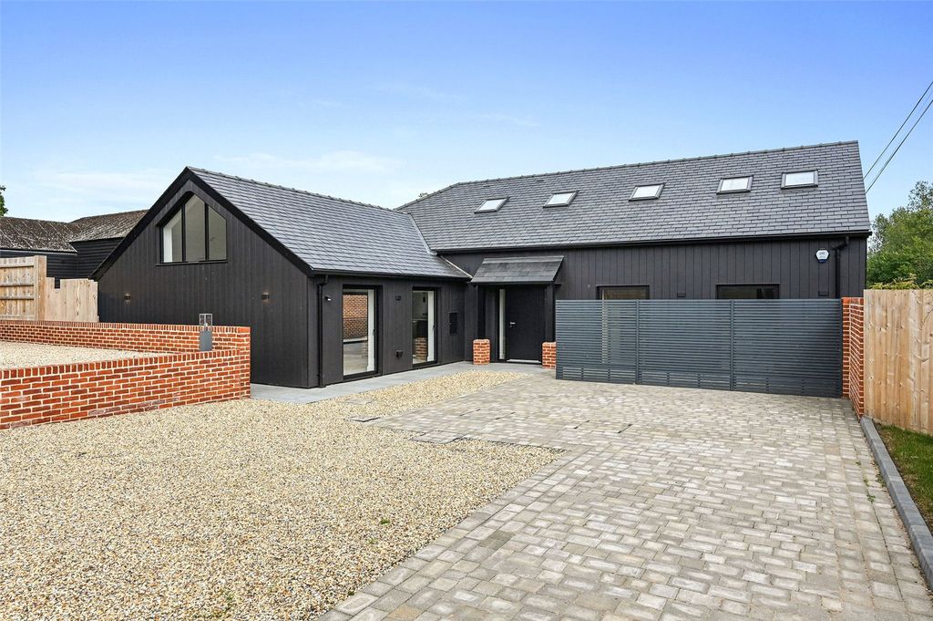 Property photo 1 of 26 Picture No. 01