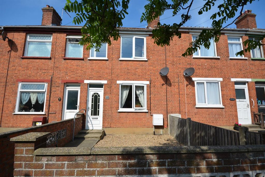 Property photo 1 of 14