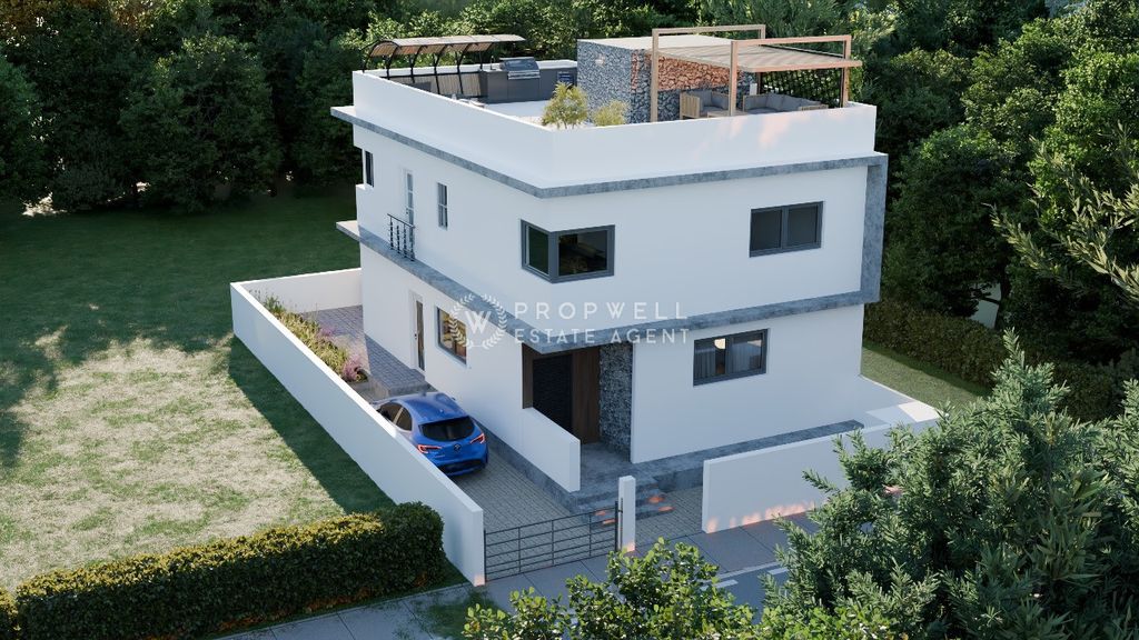 Property photo 2 of 7