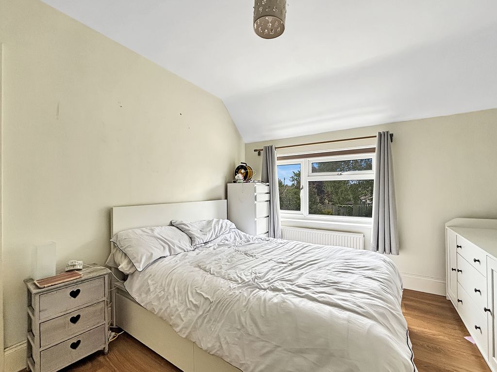 Additional image 10 of 3 bed semi-detached house for saleDavey Crescent, Great Shelford CB22