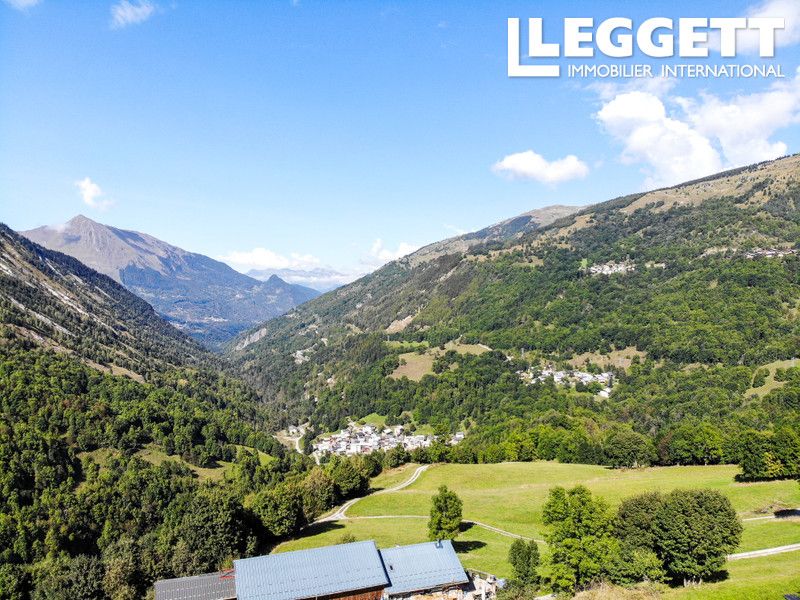 Property photo 1 of 2