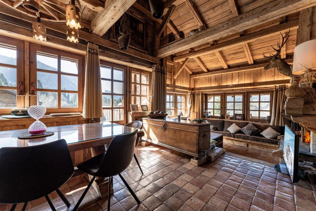 Property photo 3 of 7