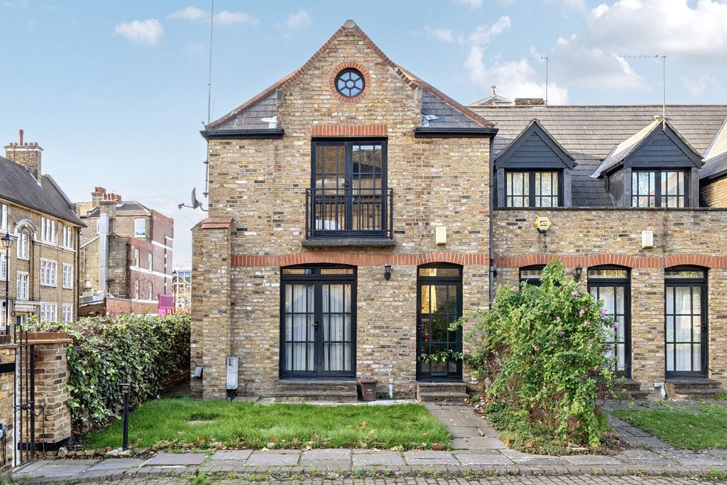 Property photo 2 of 31 Picture No. 39