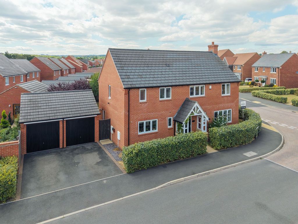 Property photo 1 of 35
