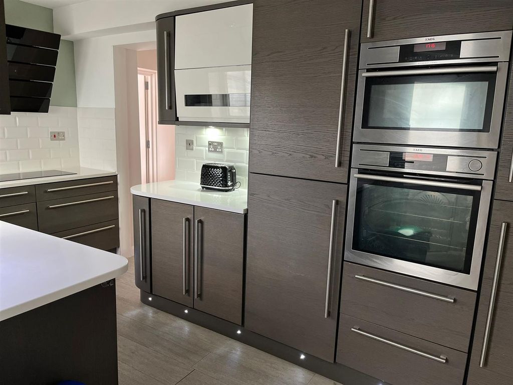 Property photo 3 of 8 Img-20220904-Wa0015.Jpg