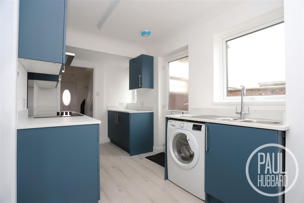 Property photo 2 of 19 Img_2170.Jpg