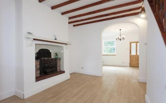 Property photo 2 of 8
