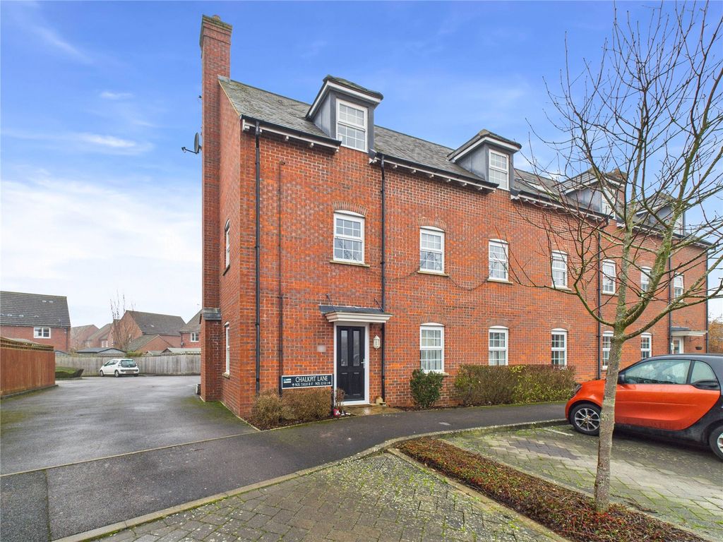 Property photo 1 of 12 Front