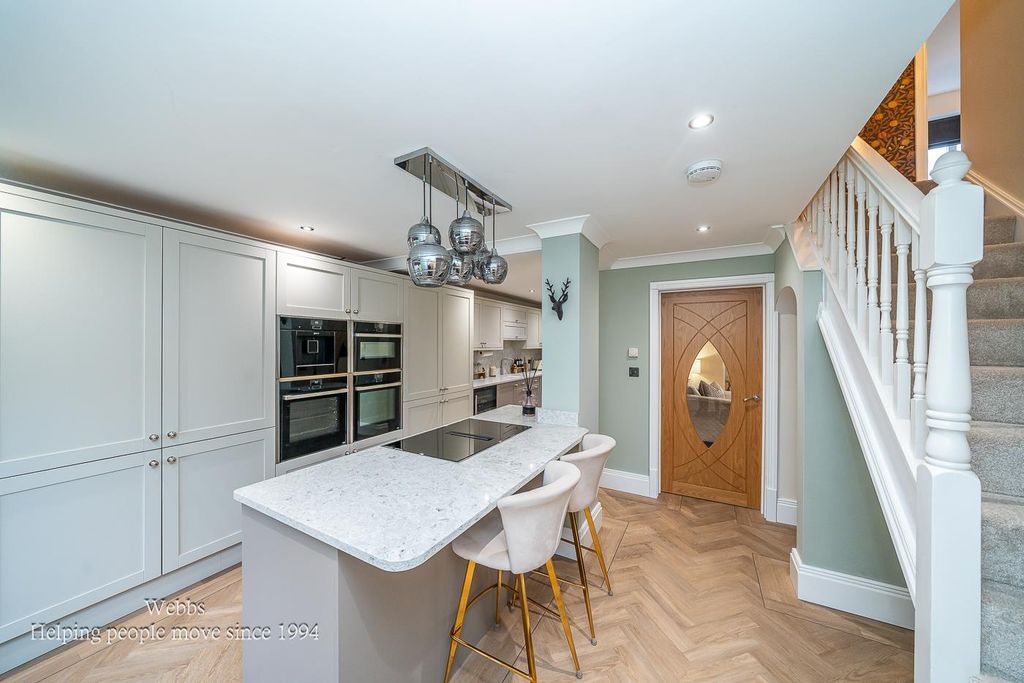 Property photo 3 of 34 Webbs-17.Jpg