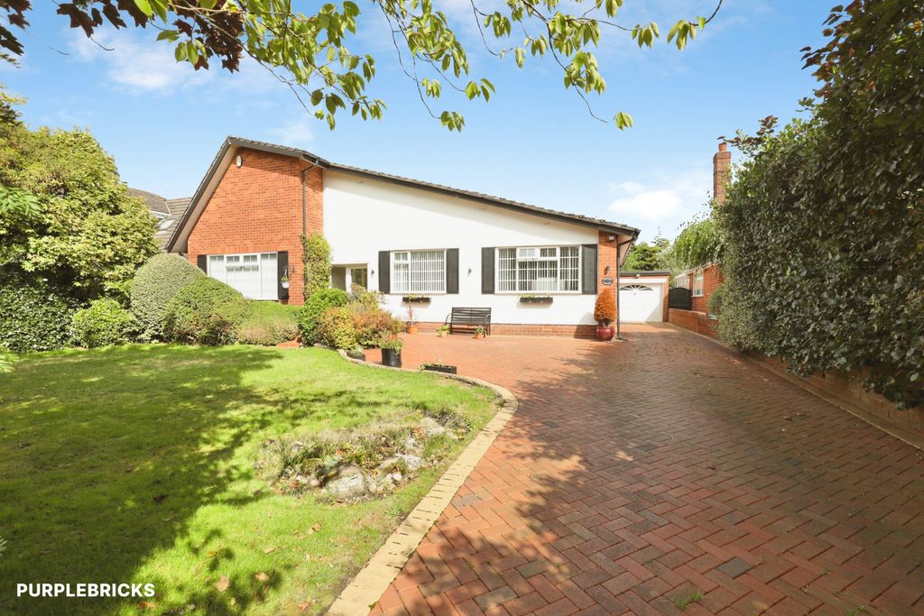 Property photo 1 of 24