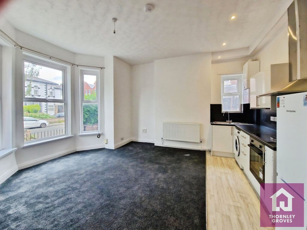 Property photo 2 of 8 Picture No. 05