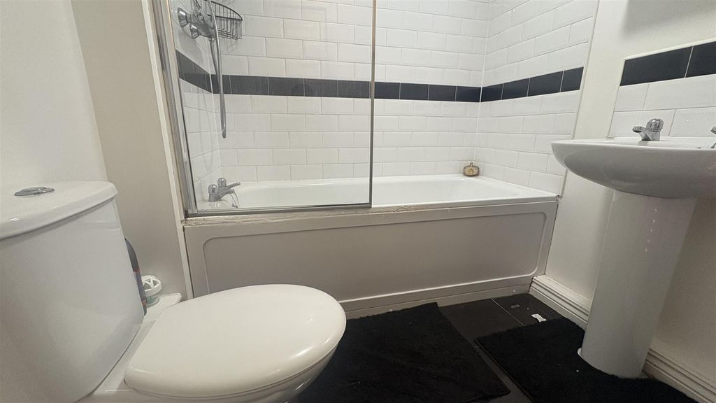 Property photo 2 of 6 Img_5278.Jpg